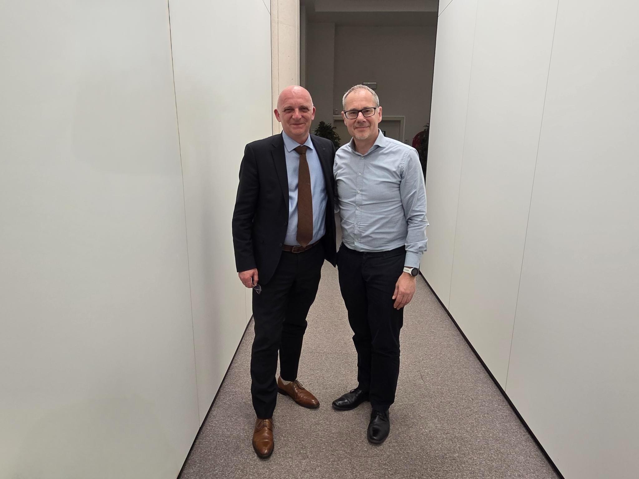 Dix ans après le 22 mars : « Mémoire, reconnaissance et regard commun vers l’avenir » – un entretien avec Philippe Vansteenkiste (V-Europe)